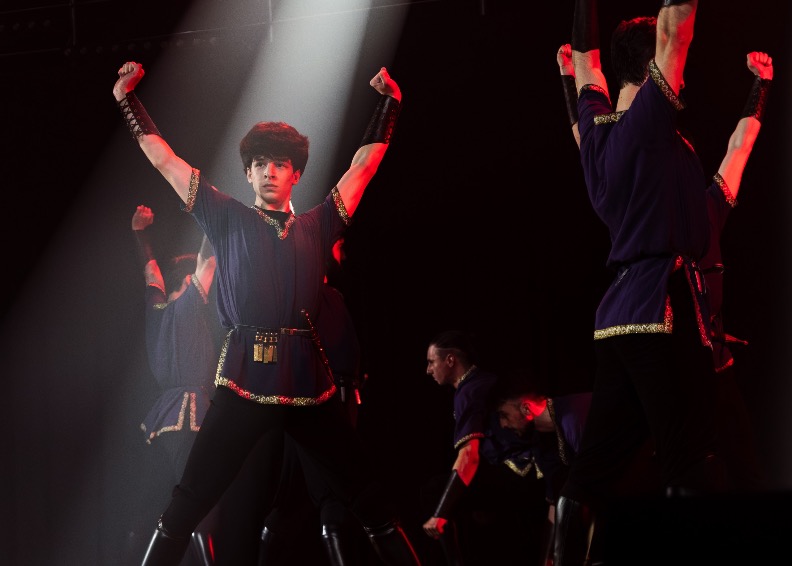 https://cdn.intickets.ru/sites/default/files/gallery_image/122a0c81-4fec9d1d-d117cf0e.jpg