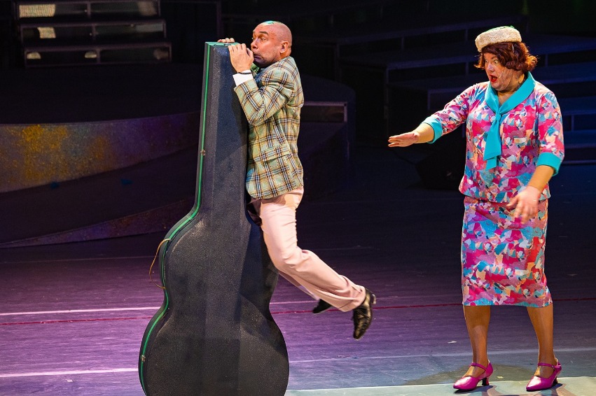 https://cdn.intickets.ru/sites/default/files/gallery_image/1c58b71b-4d9c97df-b6514114.jpg