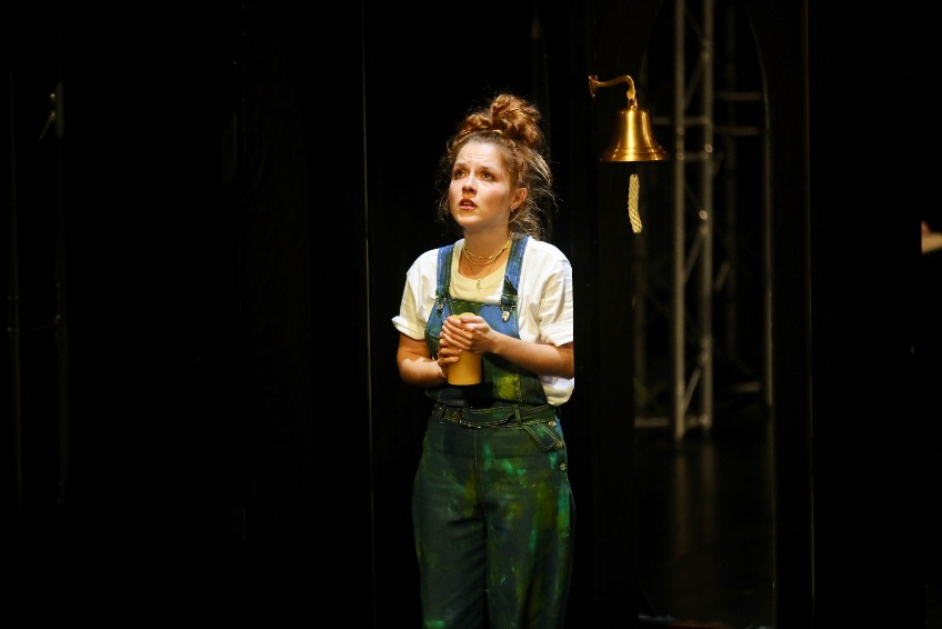 https://cdn.intickets.ru/sites/default/files/gallery_image/34b4a8b9-4b6ca8c4-d5d40347.jpg
