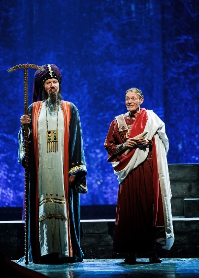https://cdn.intickets.ru/sites/default/files/gallery_image/602b5def-4b5d8668-db8990dd.jpg