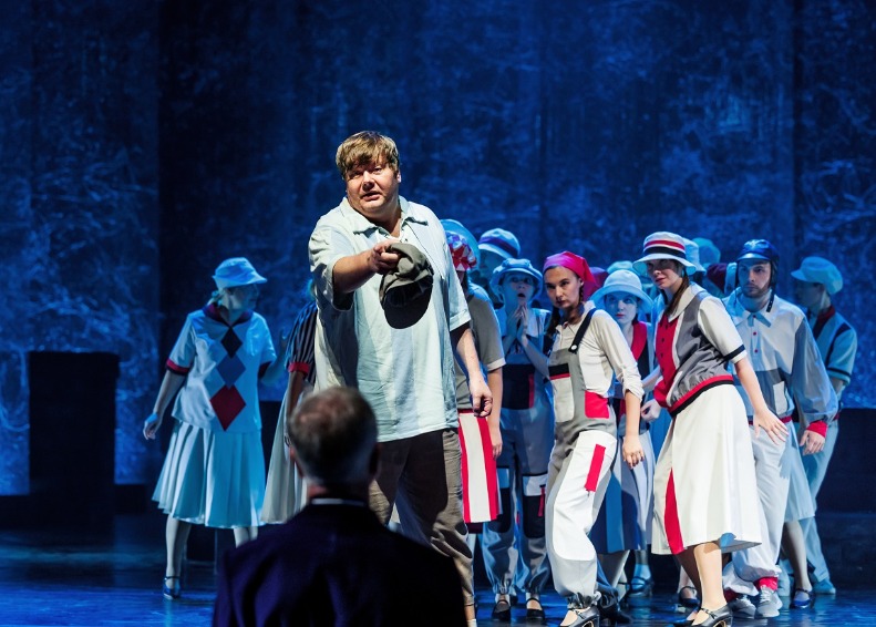 https://cdn.intickets.ru/sites/default/files/gallery_image/784fb0fd-4120a0c2-ce56d628.jpg