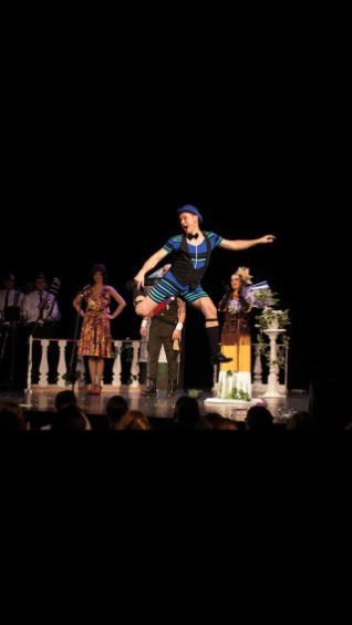 https://cdn.intickets.ru/sites/default/files/gallery_image/9009b044-4dffa7a6-67316527.jpg