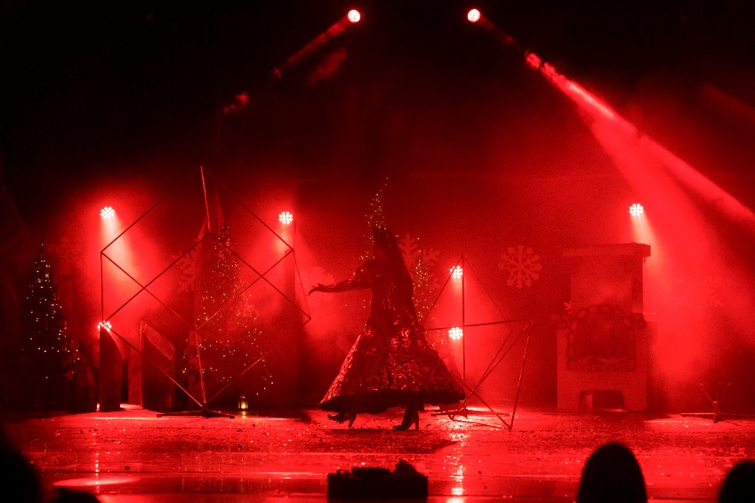 https://cdn.intickets.ru/sites/default/files/gallery_image/9aed4f44-467da67b-6b0c5936.jpg