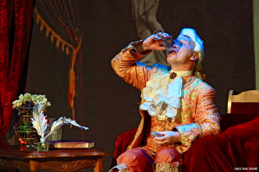 https://cdn.intickets.ru/sites/default/files/gallery_image/a06a3d52-442a9bea-cfcaf294.jpg