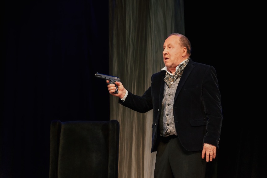 https://cdn.intickets.ru/sites/default/files/gallery_image/c32bef0a-49b29b41-aa3da472.jpg