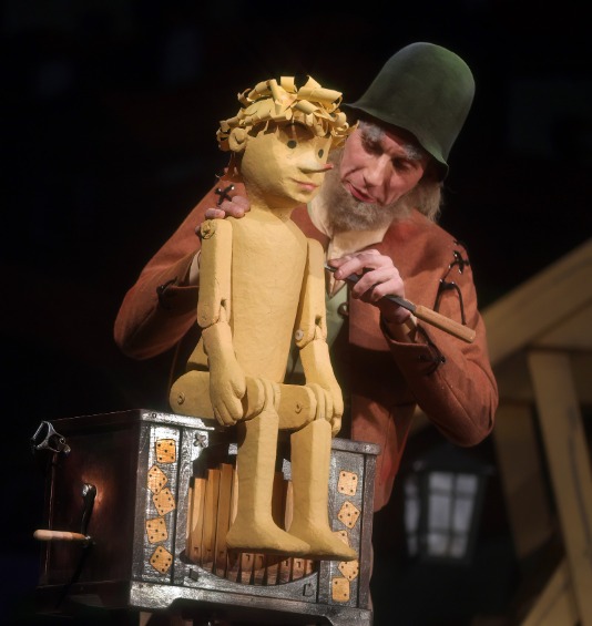 https://cdn.intickets.ru/sites/default/files/gallery_image/cbd8f35b-45509ebe-817c7f26.jpg