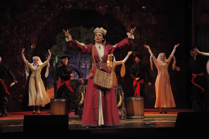 https://cdn.intickets.ru/sites/default/files/gallery_image/e70a9631-4a00af23-39ccf0c6.jpg