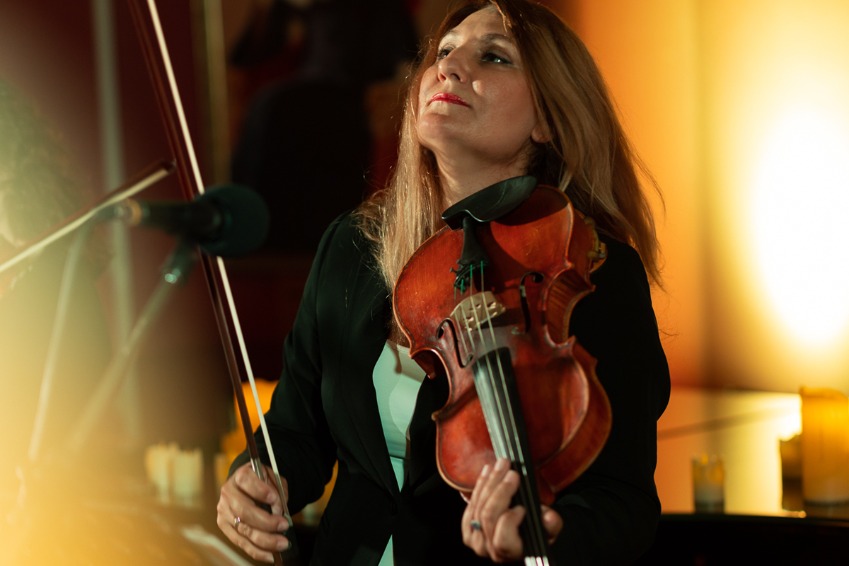 https://cdn.intickets.ru/sites/default/files/gallery_image/f2ee7ba1-4355856d-d680a8f1.jpg