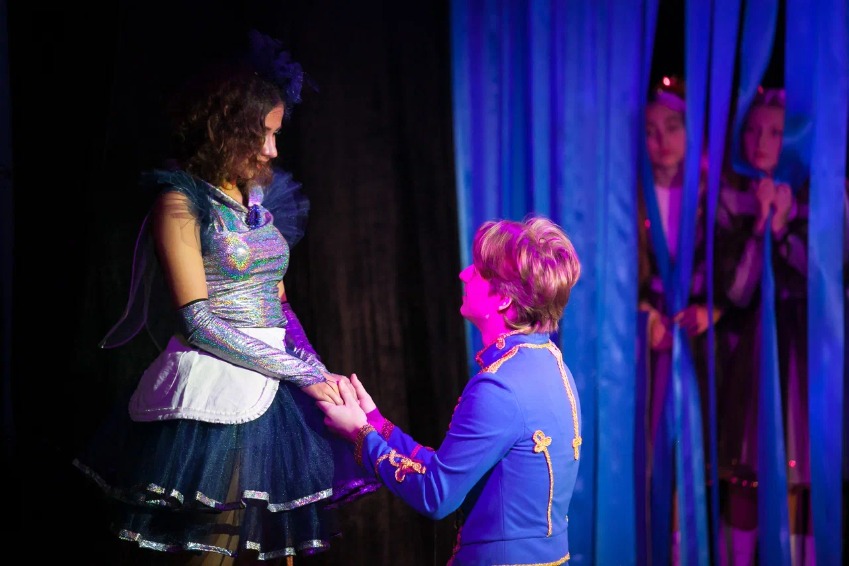 https://cdn.intickets.ru/sites/default/files/gallery_image/fd66640c-46e2b680-5e2154c9.jpg
